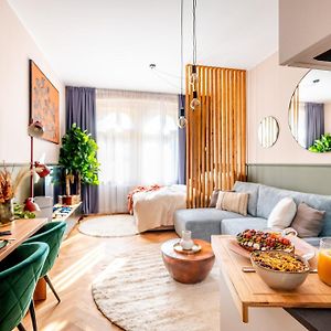 Accordion Boutique Hotel & Premium Suites